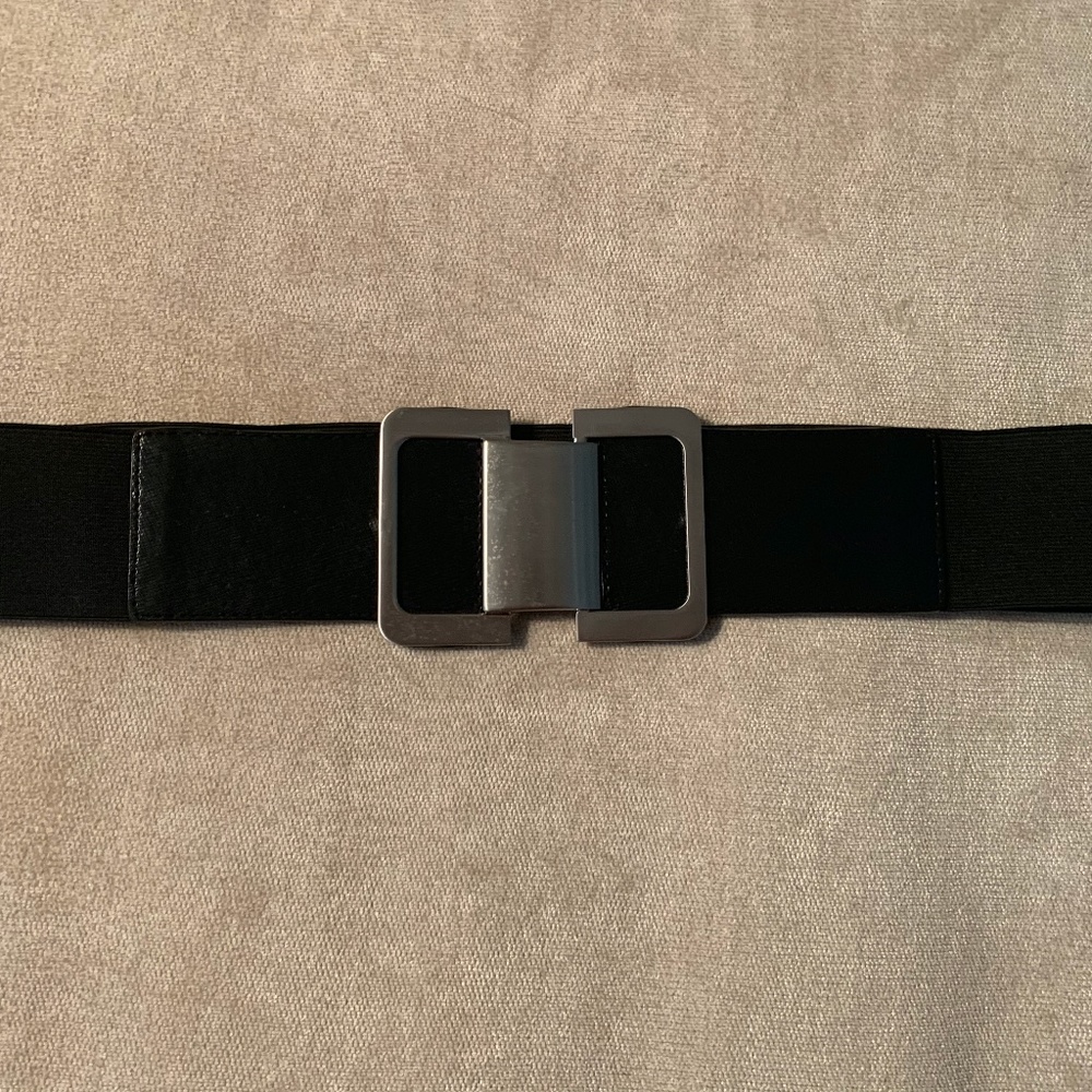 Black Stretch with Metal Closure Belt